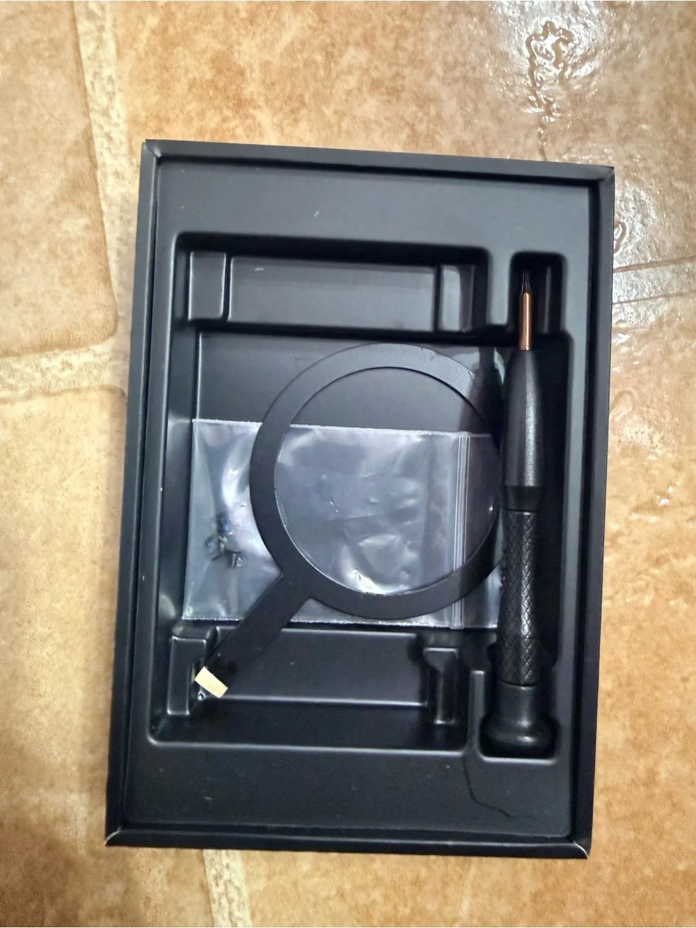 NIB Ridge Wallet for Magsafe in Gunmetal
